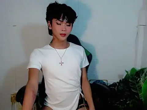 AsianCuteGuy21 online show from 03-12-26, 05:17