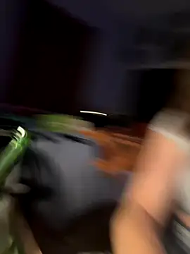 Snapshot of tokenmorgan chatting on 10-30-25, 01:59 tokenmorgan online show from 10-30-25, 01:59