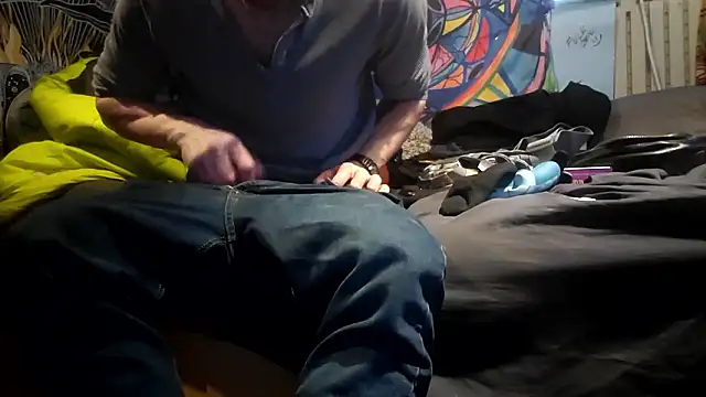 YourAddicted2 online show from 01-11-26, 06:04