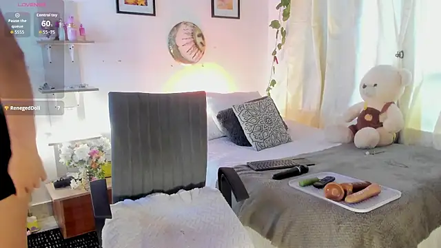 marcelaluxury online show from 04-06-26, 09:38