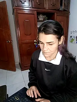 isa cereza05 online show from 11-03-25, 06:00