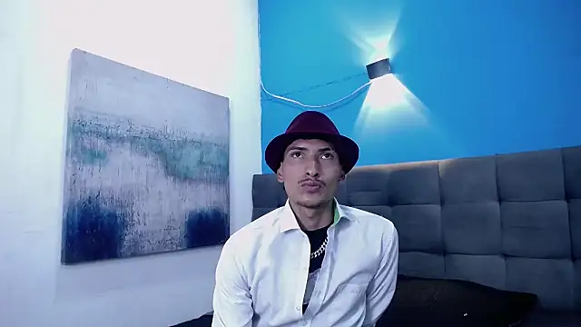 SavageLover  online show from 01-06-26, 08:35