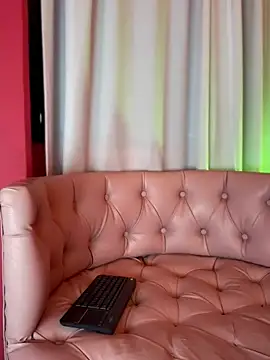 Snapshot of GiselleVice chatting on 01-10-26, 08:04 GiselleVice online show from 01-10-26, 08:04