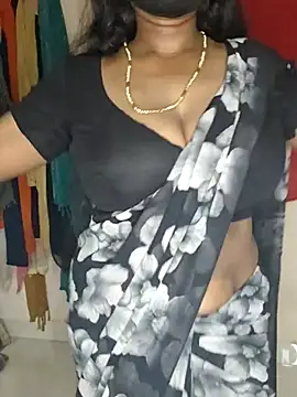 Snapshot of sivashree chatting on 06-23-26, 03:54 sivashree online show from 06-23-26, 03:54