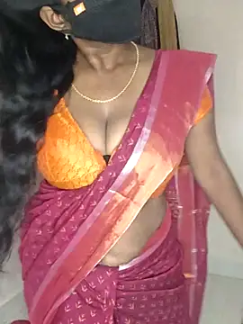 Snapshot of sivashree chatting on 07-05-26, 10:33 sivashree online show from 07-05-26, 10:33
