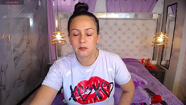 Melissa-roberts online show from 11-27-25, 07:14