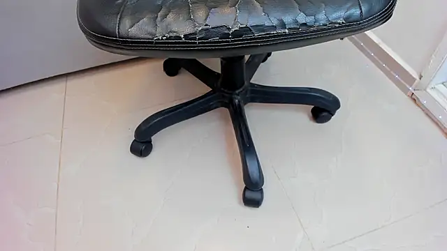 adams bobby online show from 02-11-26, 12:05