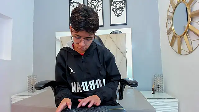 adams bobby online show from 12-14-25, 11:38