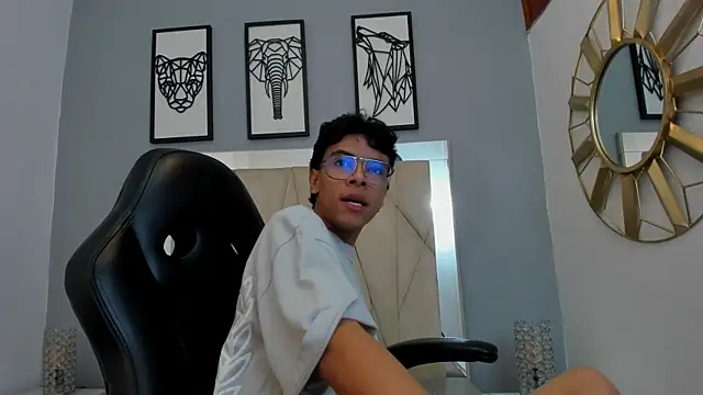 adams bobby online show from 05-25-26, 10:58