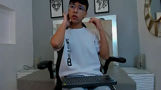 adams bobby online show from 03-04-26, 11:07