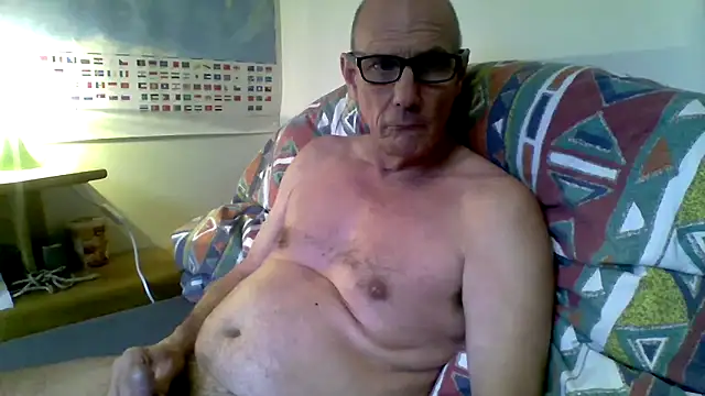 tomwaelz online show from 12-16-25, 12:42