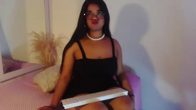 Zafiro Evans online show from 12-03-25, 04:28