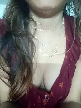 Snapshot of Sujatab250 chatting on 01-16-26, 06:56 Sujatab250 online show from 01-16-26, 06:56