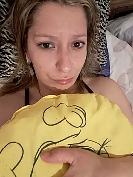 Katyfoxie online show from 10-27-25, 03:51