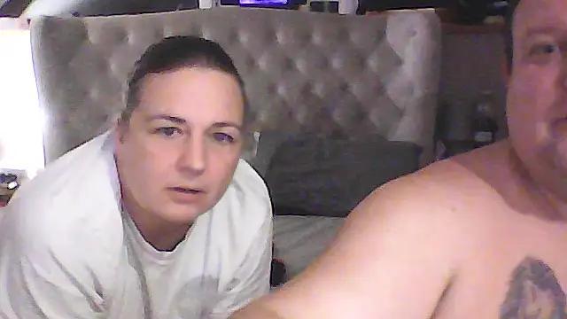 Snapshot of wetbox chatting on 10-28-25, 07:24 wetbox online show from 10-28-25, 07:24