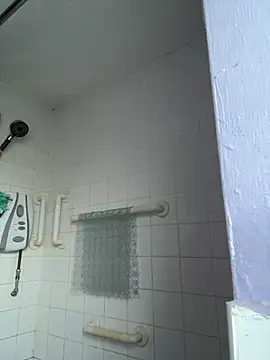 BubblesLovexox online show from 12-22-25, 03:12