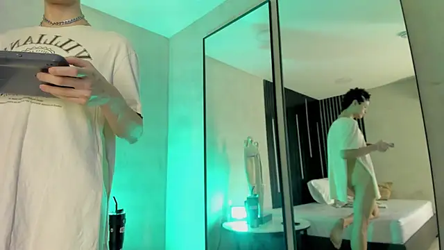 Val Guerra online show from 11-06-25, 05:22