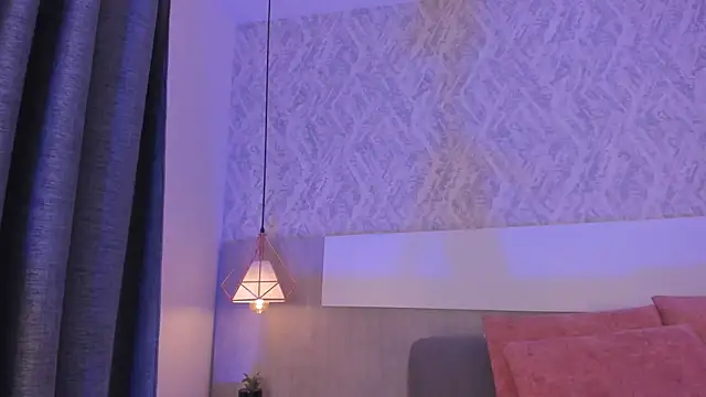 Snapshot of Vittoria__rossi chatting on 04-18-26, 07:58 Vittoria rossi online show from 04-18-26, 07:58