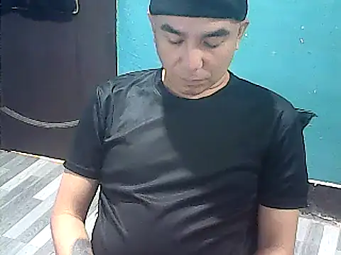 Snapshot of yourasiandesire69 chatting on 10-27-25, 07:20 yourasiandesire69 online show from 10-27-25, 07:20