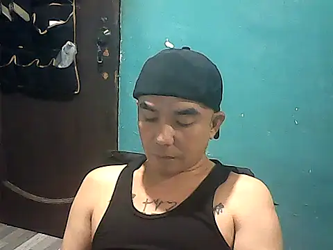 Snapshot of yourasiandesire69 chatting on 10-28-25, 12:26 yourasiandesire69 online show from 10-28-25, 12:26