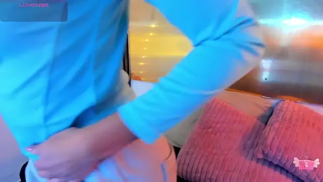 LunaaMorena online show from 12-15-25, 02:23