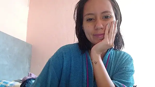 LunaaMorena online show from 04-10-26, 02:13