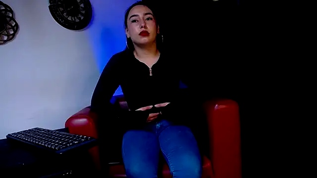 Snapshot of Valeria1126 chatting on 10-25-25, 01:01 Valeria1126 online show from 10-25-25, 01:01