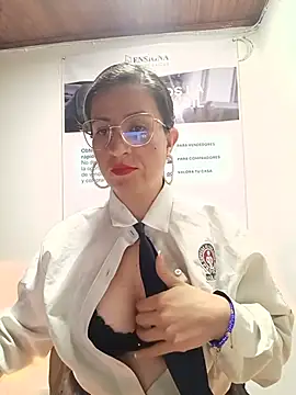 Valentina--1 online show from 06-17-26, 10:14