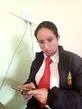 Valentina--1 online show from 11-18-25, 12:52