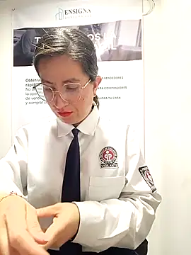 Valentina--1 online show from 04-30-26, 10:00