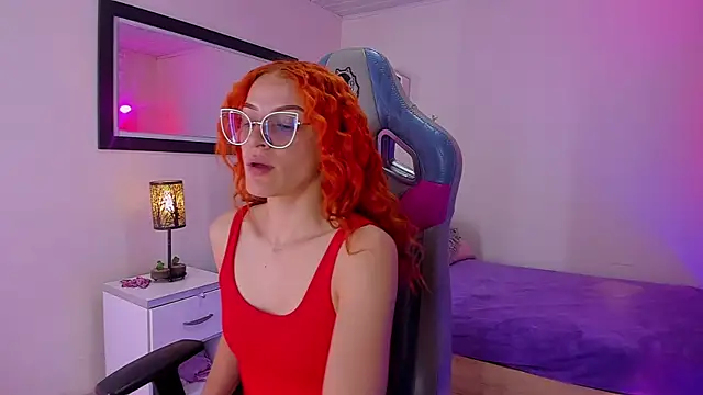 celeste blazze  online show from 12-03-25, 04:28