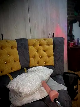 soymiia 333 online show from 10-31-25, 11:22