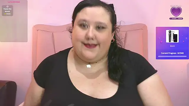 Snapshot of marianabbw30 chatting on 11-23-25, 05:39 marianabbw30 online show from 11-23-25, 05:39