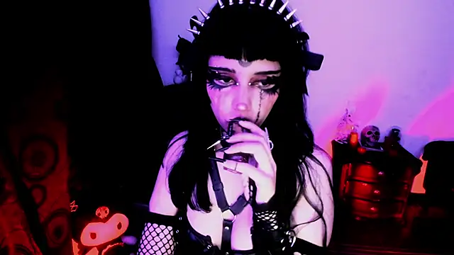 Snapshot of Yueeclipsa chatting on 03-04-26, 05:15 Yueeclipsa online show from 03-04-26, 05:15