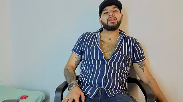 RomanBlack  online show from 01-08-26, 01:11