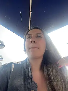 Snapshot of sarah_honey__ chatting on 03-03-26, 02:24 sarah honey online show from 03-03-26, 02:24