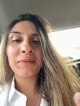 sarah honey   online show from 11-05-25, 01:36