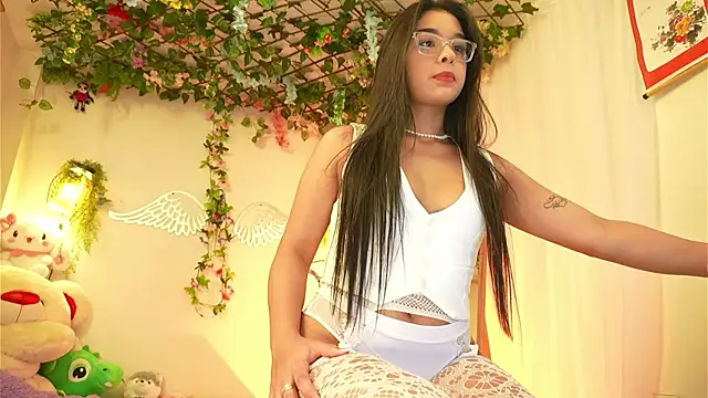 ISA NIXON online show from 01-17-26, 08:56