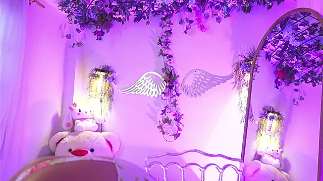 ISA NIXON online show from 01-14-26, 09:51