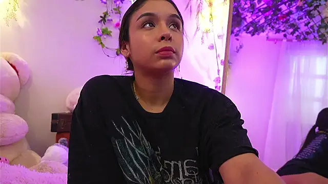 ISA NIXON online show from 11-27-25, 08:31