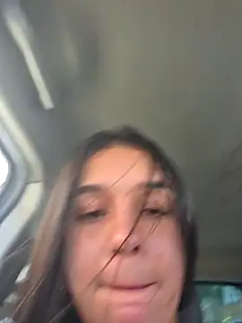 ISA NIXON online show from 12-15-25, 05:52