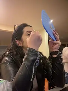 Kloe Novoa online show from 03-06-26, 12:22