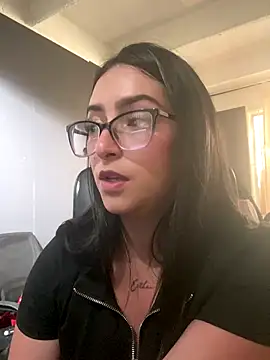 Kloe Novoa online show from 01-05-26, 05:27