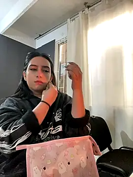 Kloe Novoa online show from 11-12-25, 12:53