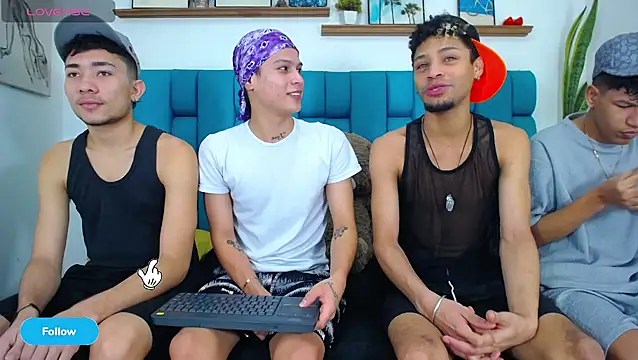 Hot Boys Latinos X online show from 04-14-26, 05:18