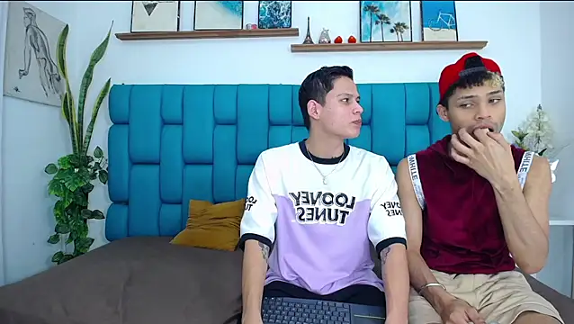 Hot Boys Latinos X online show from 02-26-26, 11:05