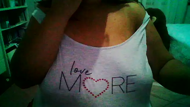 crazzyanne online show from 02-08-26, 04:43