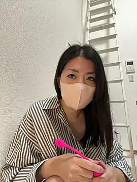 akimix xoxo online show from 11-23-25, 01:10