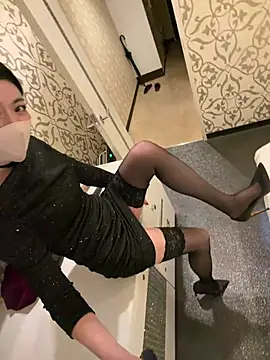 akimix xoxo online show from 04-15-26, 12:10