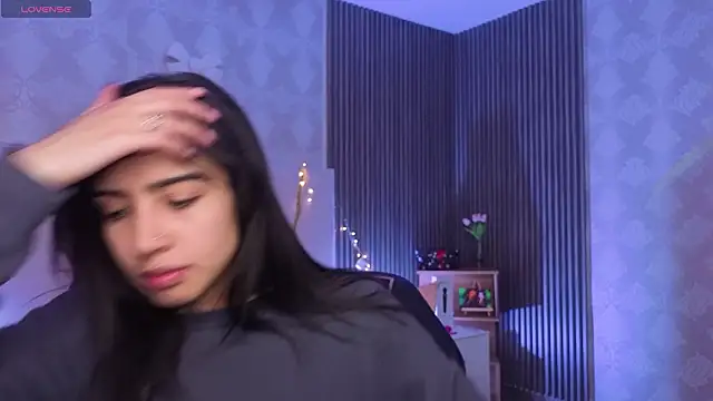 MAIILY TAY online show from 02-13-26, 11:54